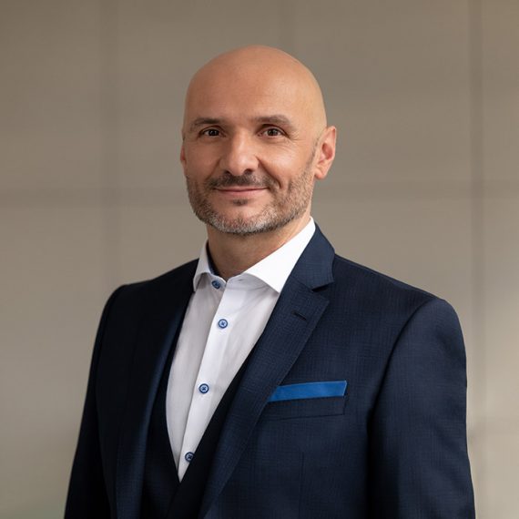 Branko Čakarmiš